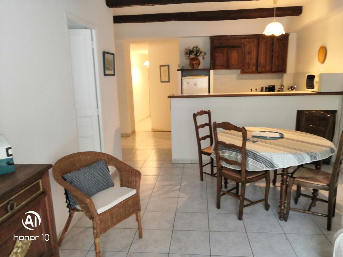 Appartement Au Coeur De Cassis Avec Jardin Esterno foto
