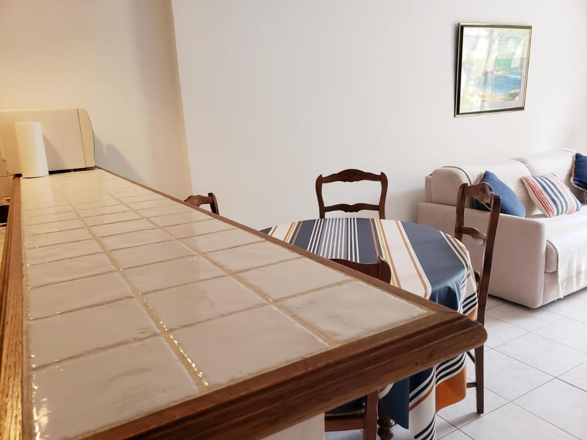 Appartement Au Coeur De Cassis Avec Jardin Esterno foto